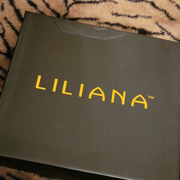 Liliana Leopard Print Platform Heels - Picture 2 of 7